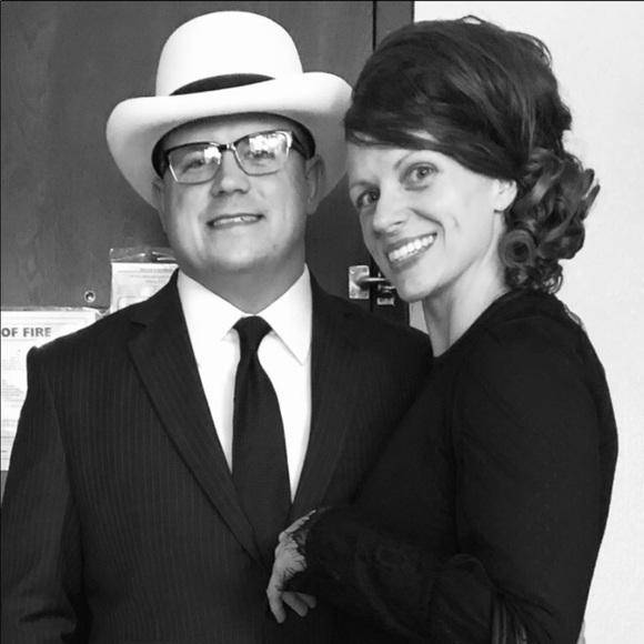 Meet your Posher, Amanda - Picture 3 of 6